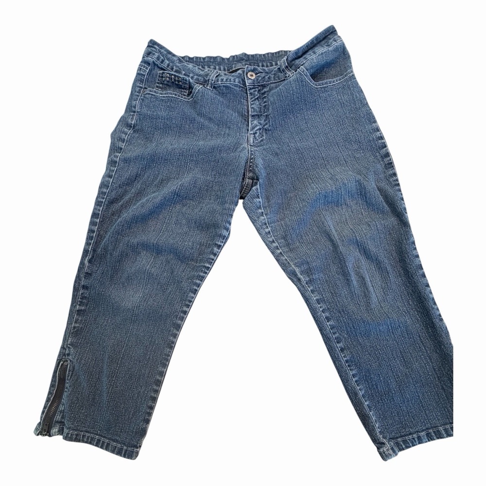 V.S.M. Jeans Women's Size 12 Blue Denim Capri Pants Stretch Zip Hem Cropped
